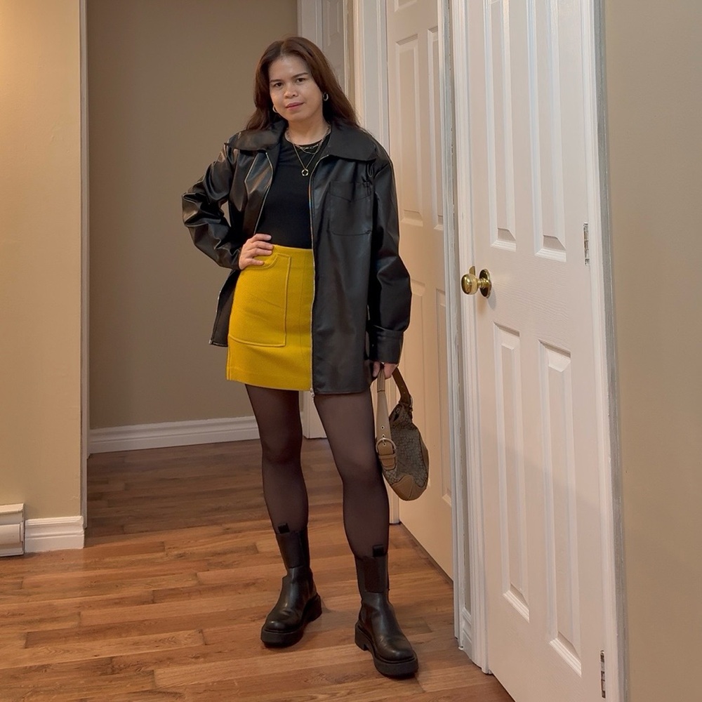 Forever21 Mustard Yellow Mini skirt